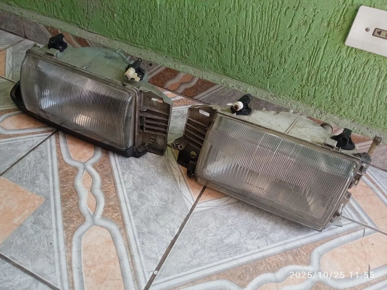 Farol Antigo Fiat Tipo 