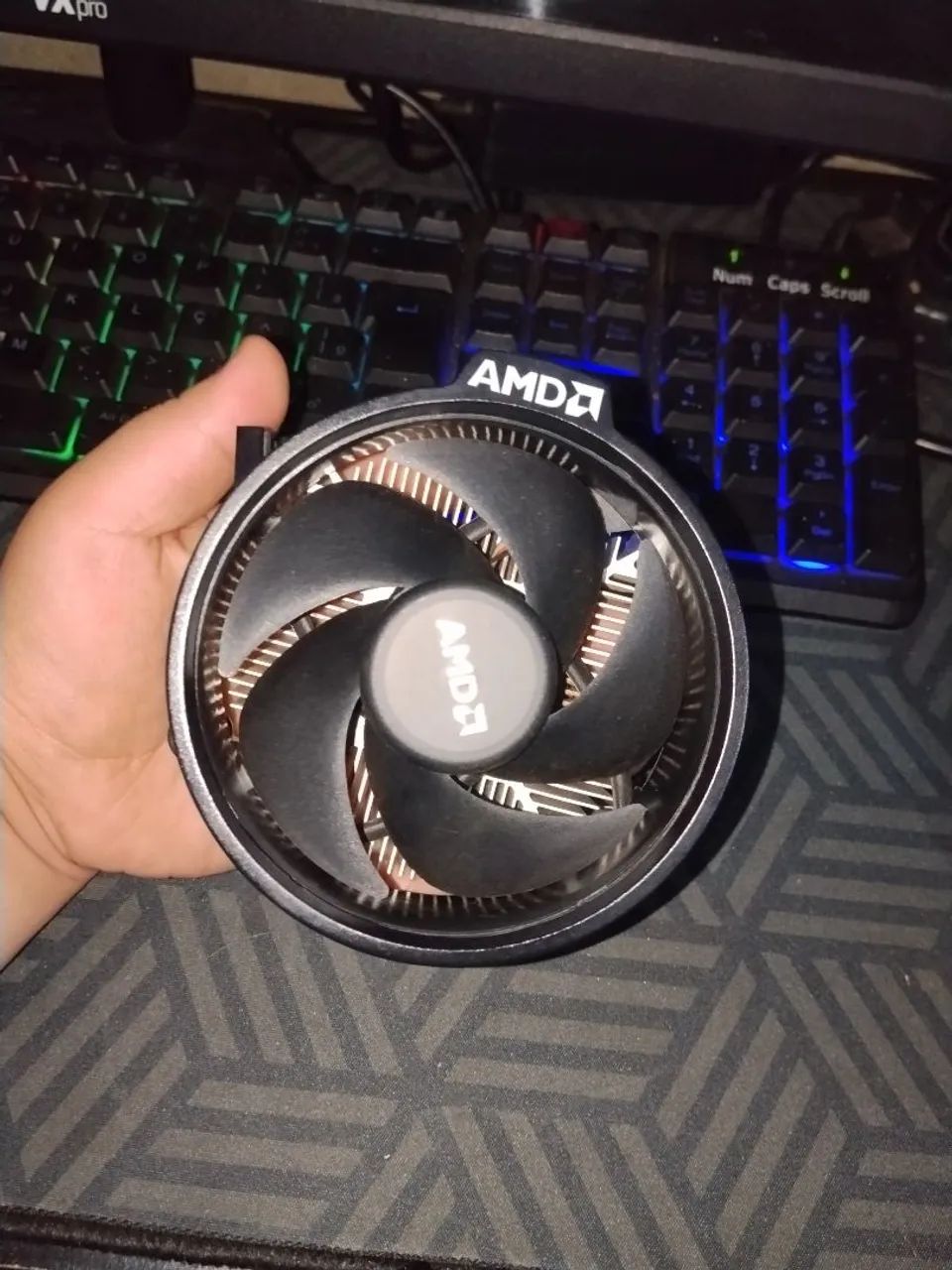 Cooler AMD