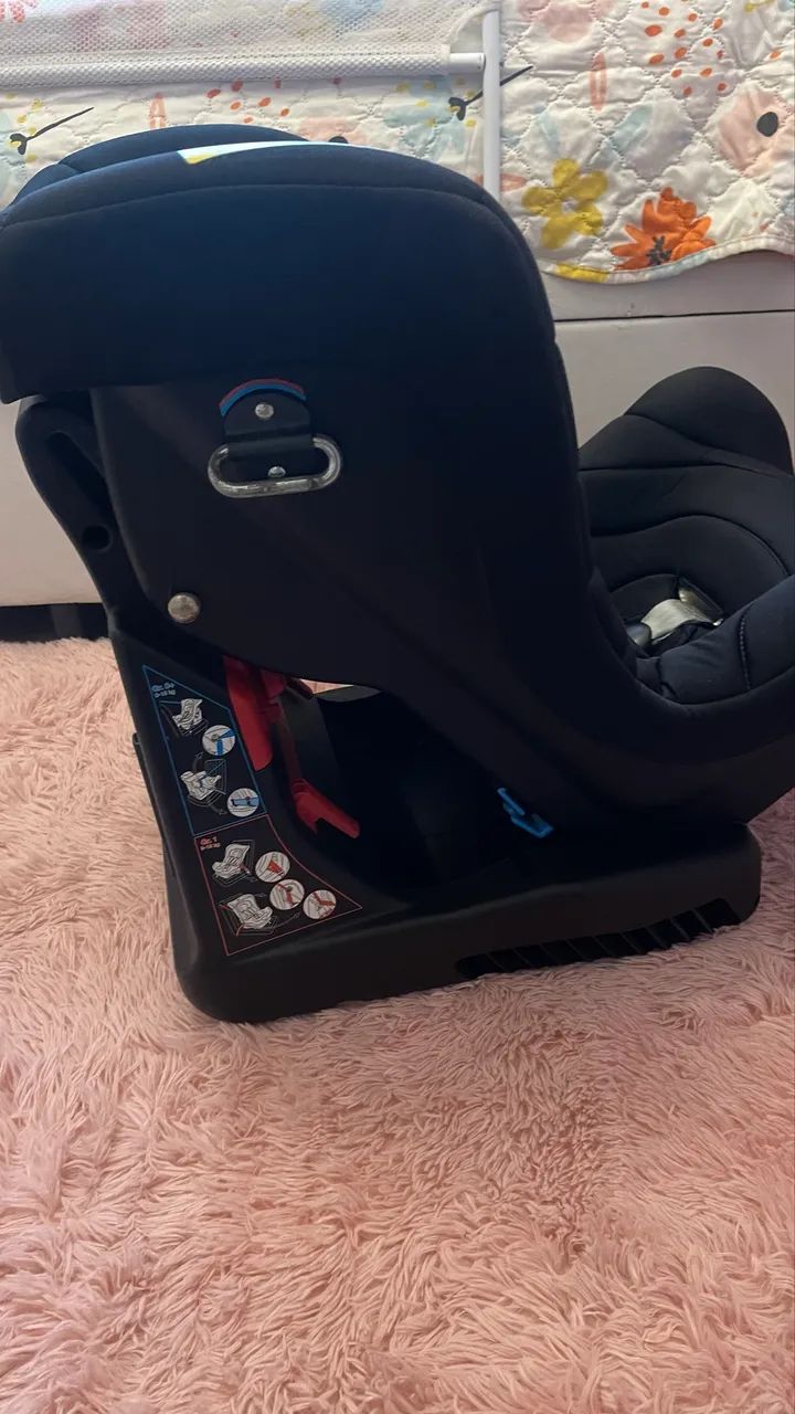 Cadeirinha pra auto eletta da Chicco black  - Foto 4