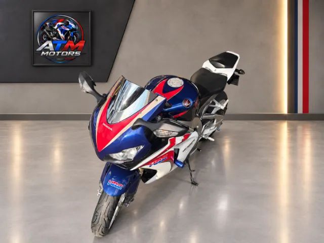 CBR 1000RR Fireblade - Linda e Com Acessórios - Foto 2