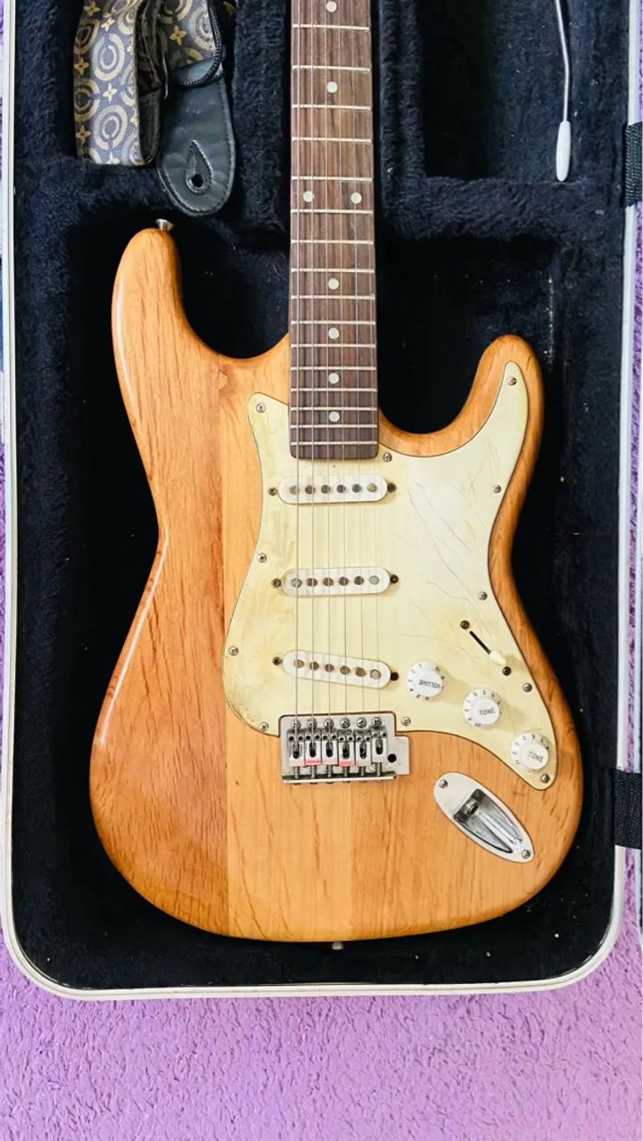 Guitarra Stratocaster Custom Shop!  - Foto 3