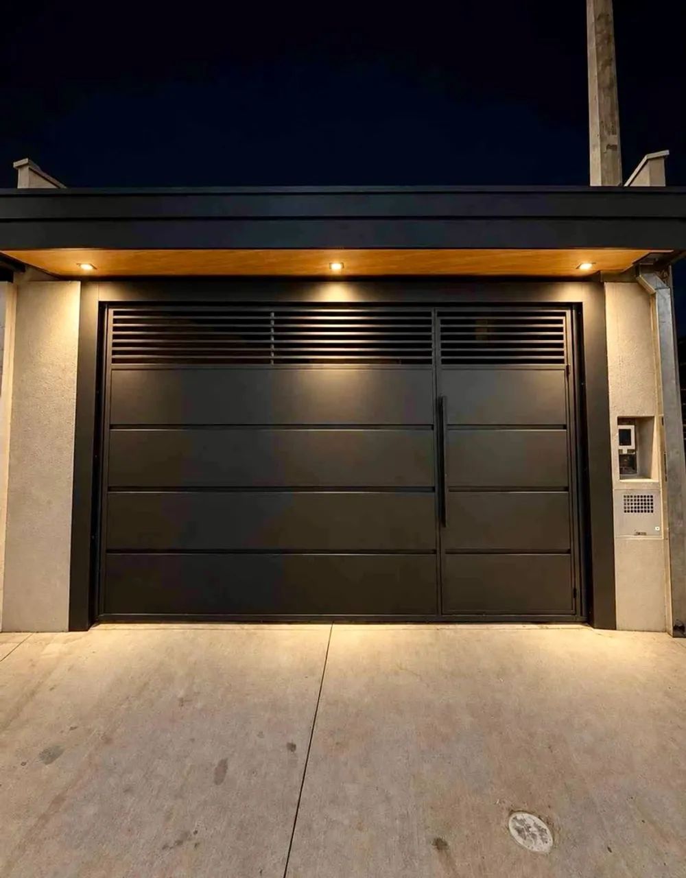 CASA EM SAMAMBAIA SUL QR 306