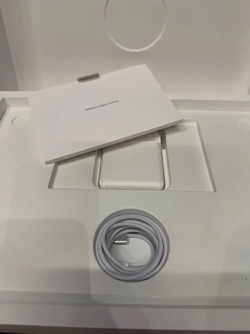 MacBook Pro M4 Pro 16 24GB 512GB - Open Box - Foto 3