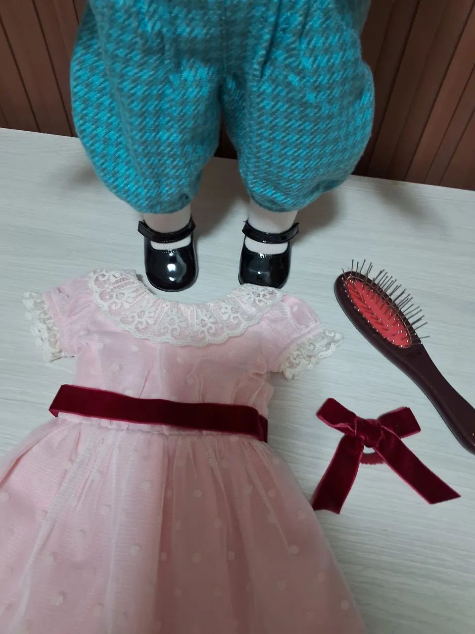 Boneca american gilr Samantha com roupinhas extras  - Foto 4