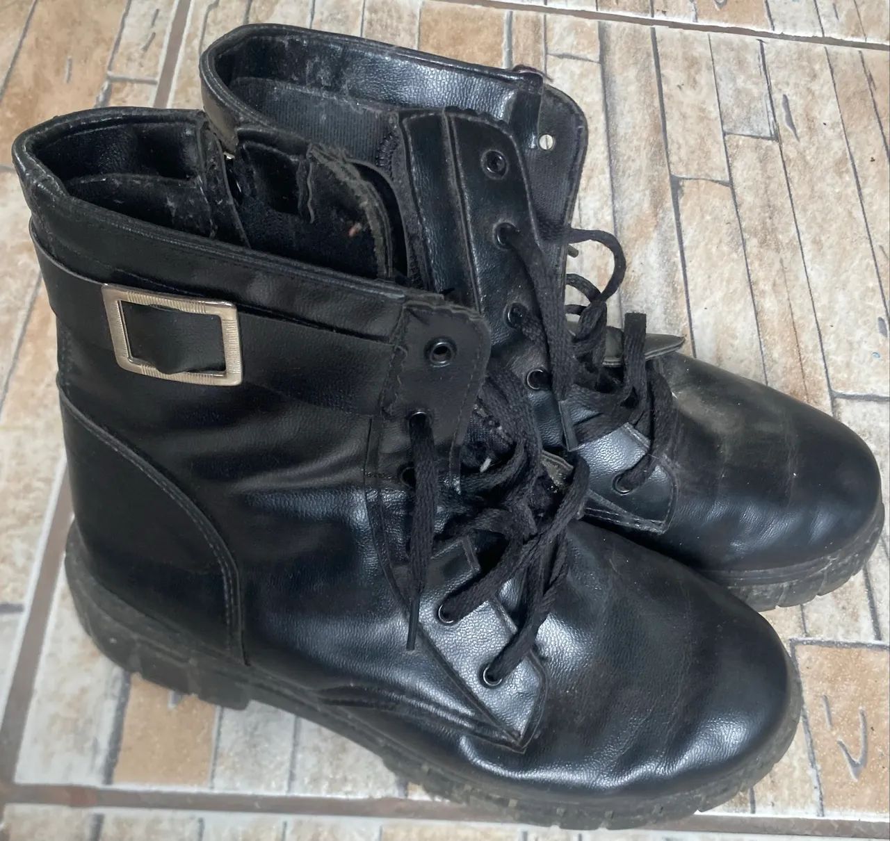 Bota preta infantil - TAM 33