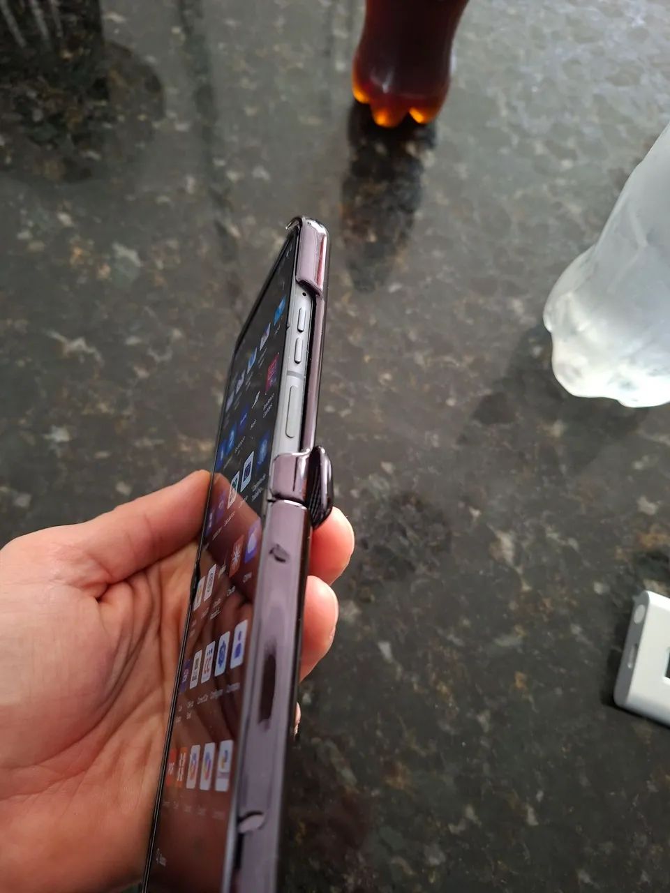 Moto Razr 50 flip - GHOST TOUCH (defeito) - Foto 5