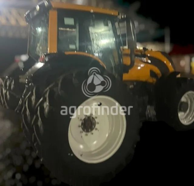 Trator Valtra BH224 ano 2022 - Foto 4