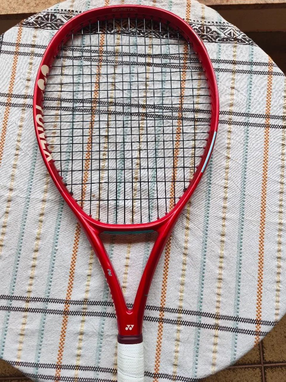Yonex Vcore 100, 300g Nova Geração - Esportes de Quadra e Ao Ar
