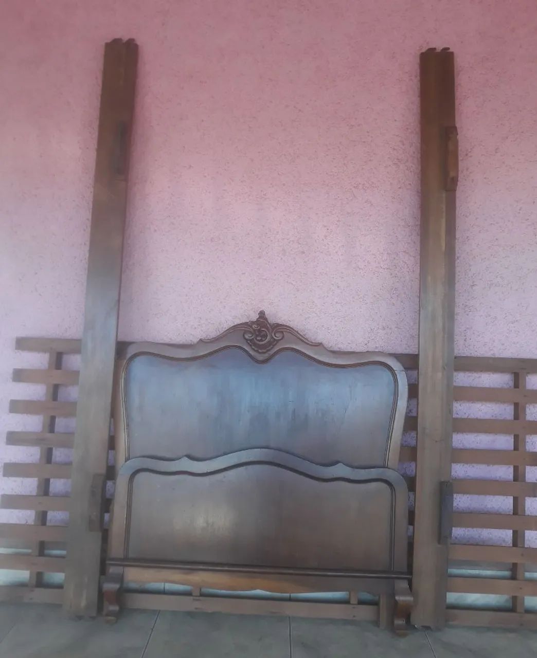 Cama de madeira maciça  - Foto 4