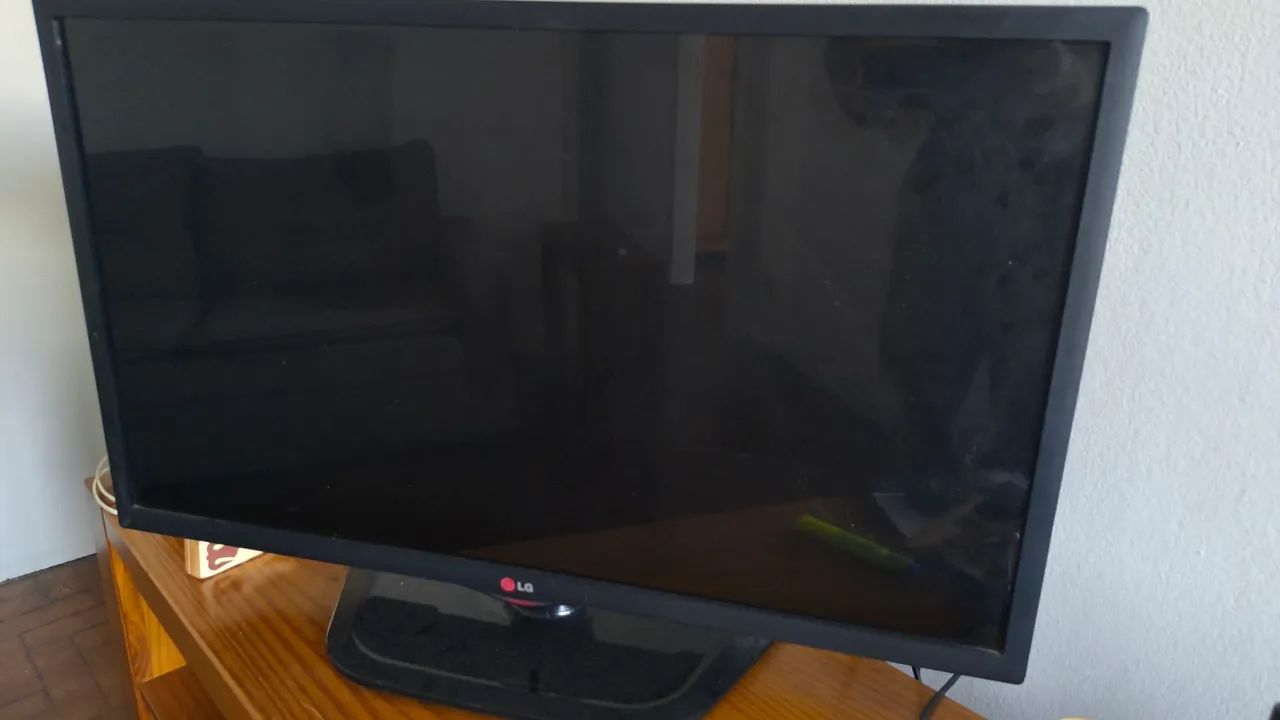 TV LG 32 polegadas - com led queimado - Foto 3