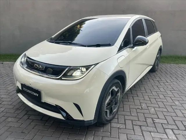 BYD Dolphin EV (Elétrico) 2026