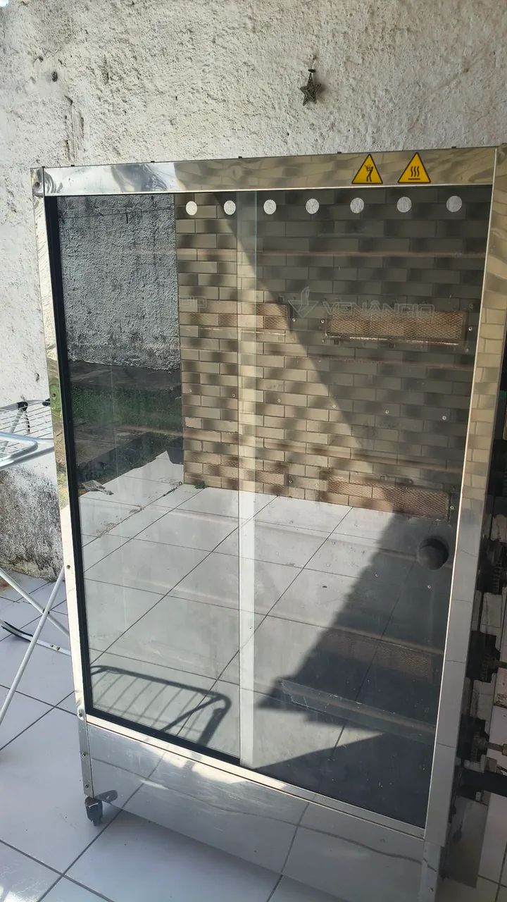 Assadeira de frango 