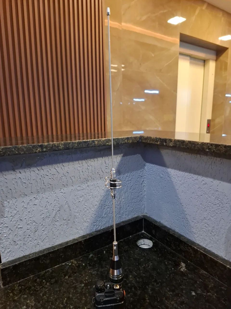 Vendo tudo ht antena mais carregador  - Foto 4