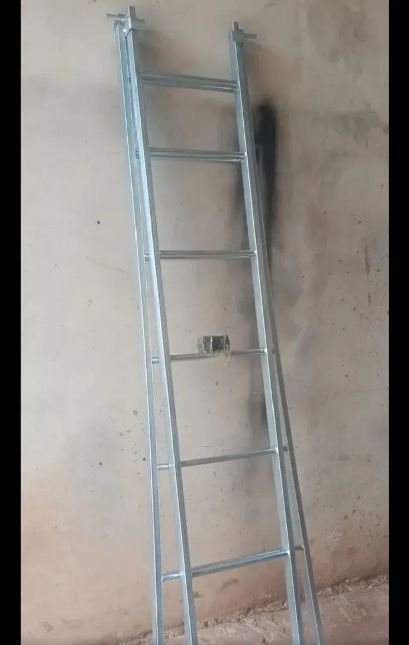 Escada extensiva 7 degraus 