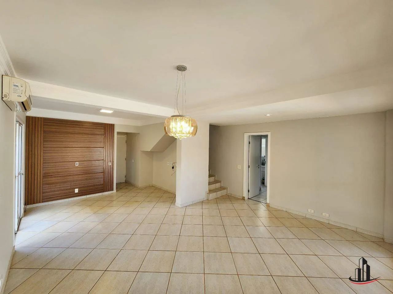 Vila de Barcelona: Alto Padrão com Piscina e Suíte Master com Closet - Foto 2