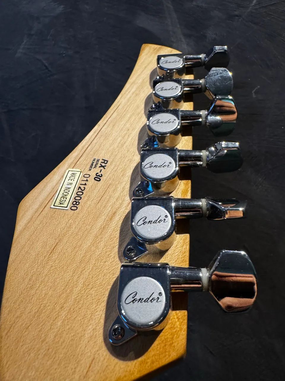 Guitarra RX-30 Condor - nova !!  - Foto 4