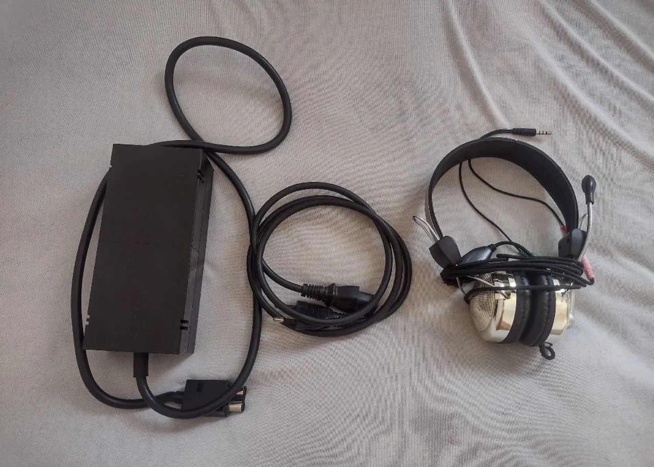 Xbox onde edição limitada, ótimo console, só pegar e jogar. - Foto 3