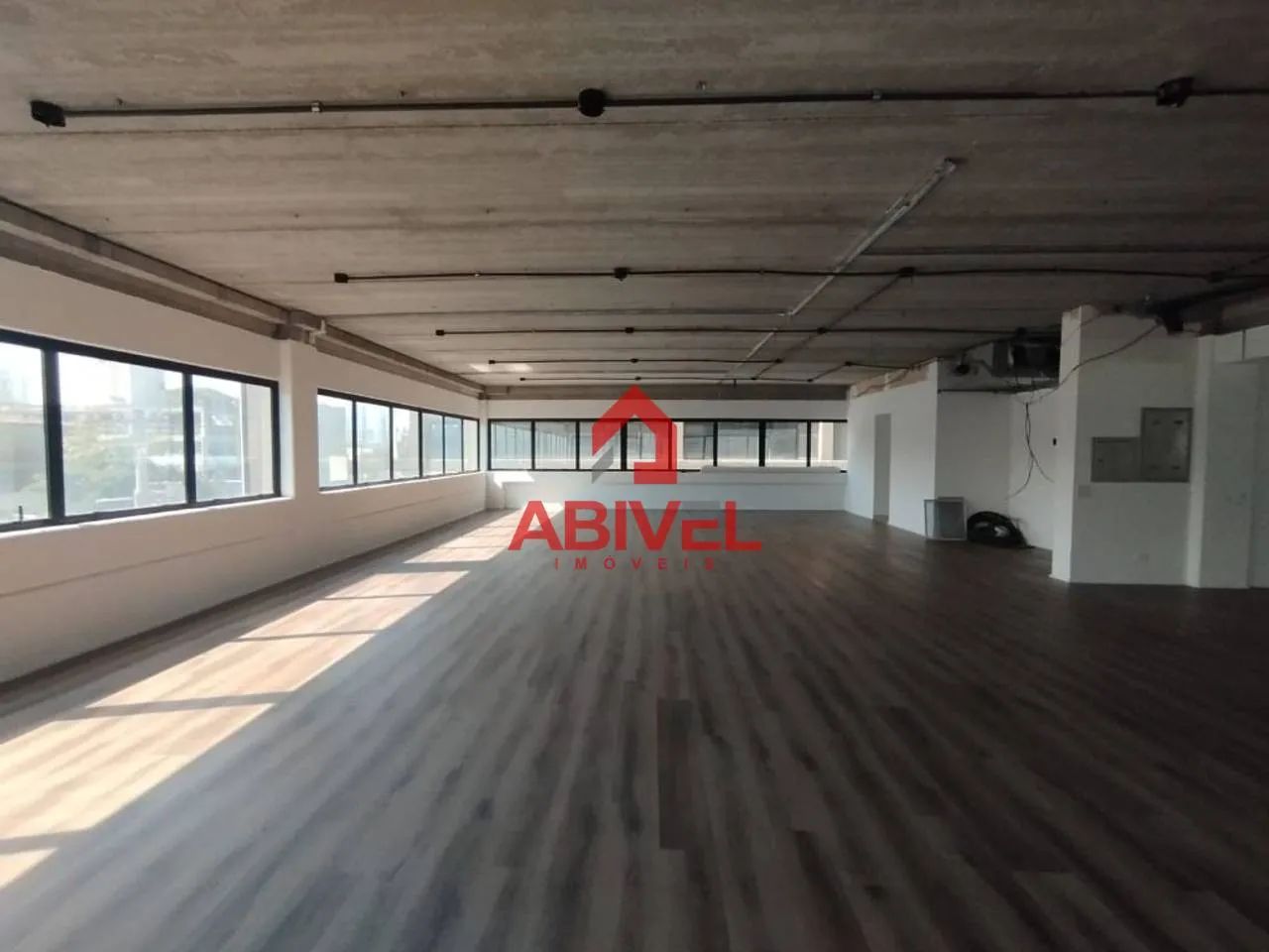 Sala Comercial 356m² Open Space no West Tower II - Água Branca