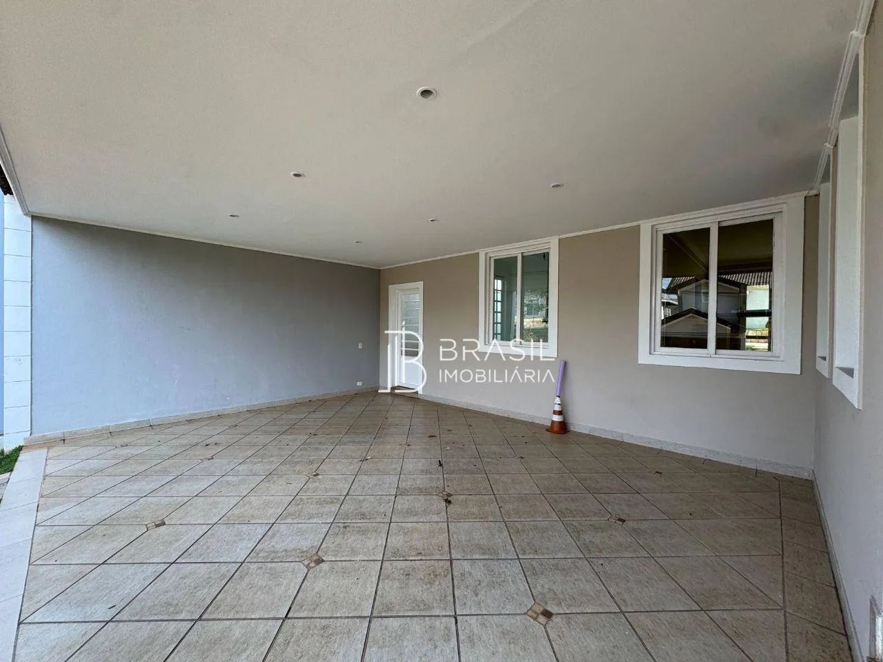 Casa com 4 dormitórios, 315 m² - venda por R$ 1.850.000 ou aluguel por R$ 9.380/mês - Cond - Foto 3