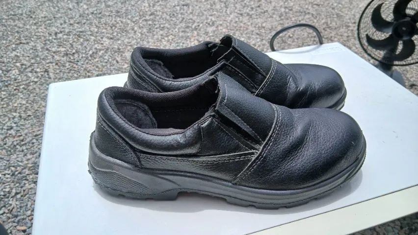 Colete refletivo e sapatão  - Foto 2