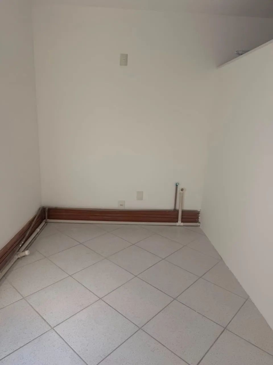Sala com 75m2. Aluguel R$ 1.500,00  - Foto 5