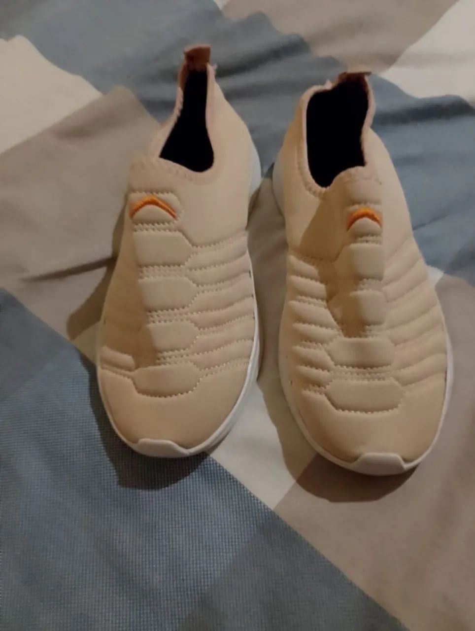 Vendo esse 2 tenis - Foto 2