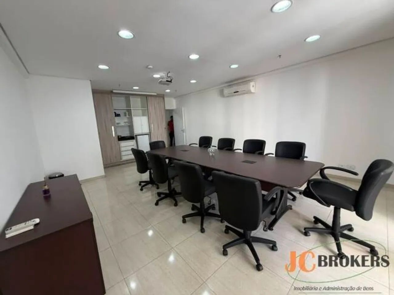 Conjunto Comercial com 50m² de área útil - Foto 2