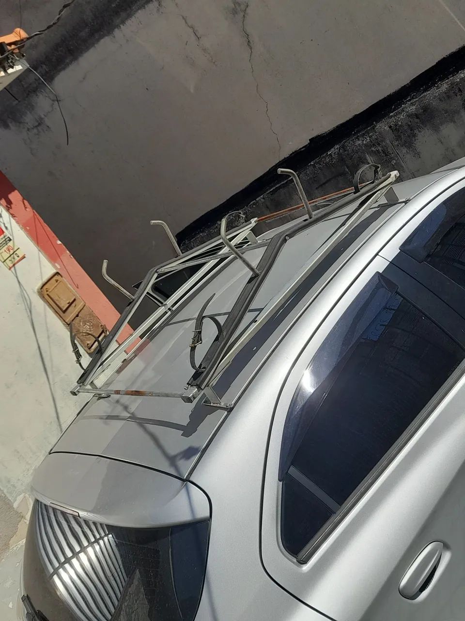 SUPORTE PORTA ESCADA PARA CARRO RAK UNIVERSAL - Foto 4