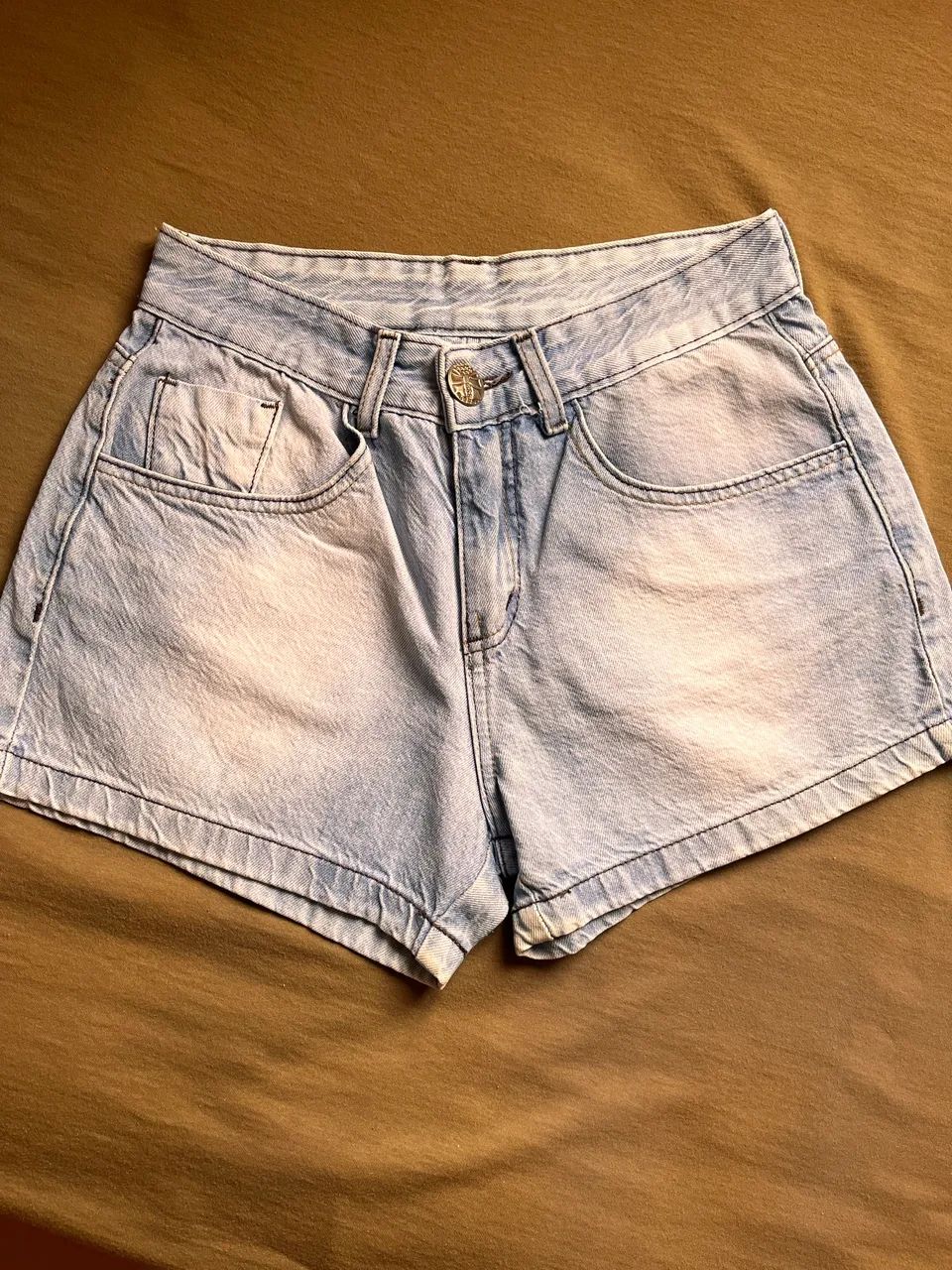 Short jeans feminino - tamanho 38