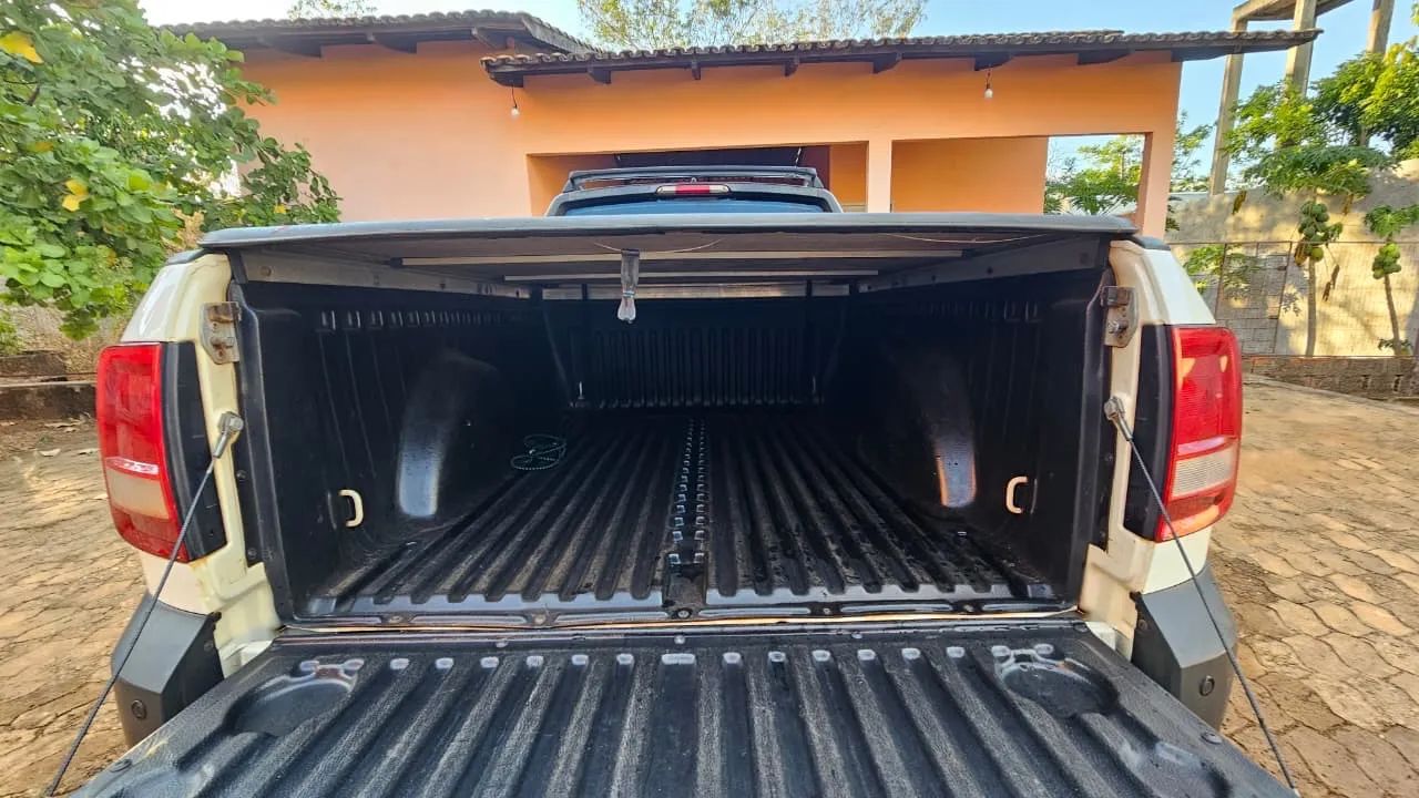Volkswagen Saveiro Robust 1.6 Total Flex 8V 2019 - Foto 3