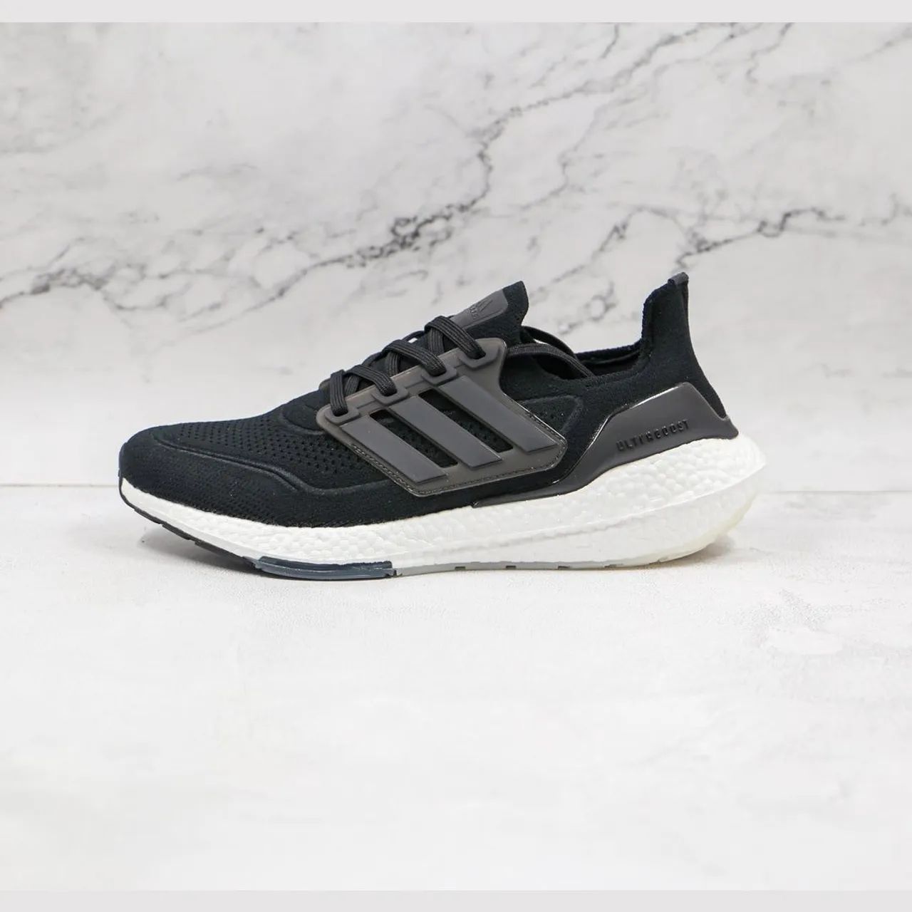 Adidas Ultraboast 21 Black White