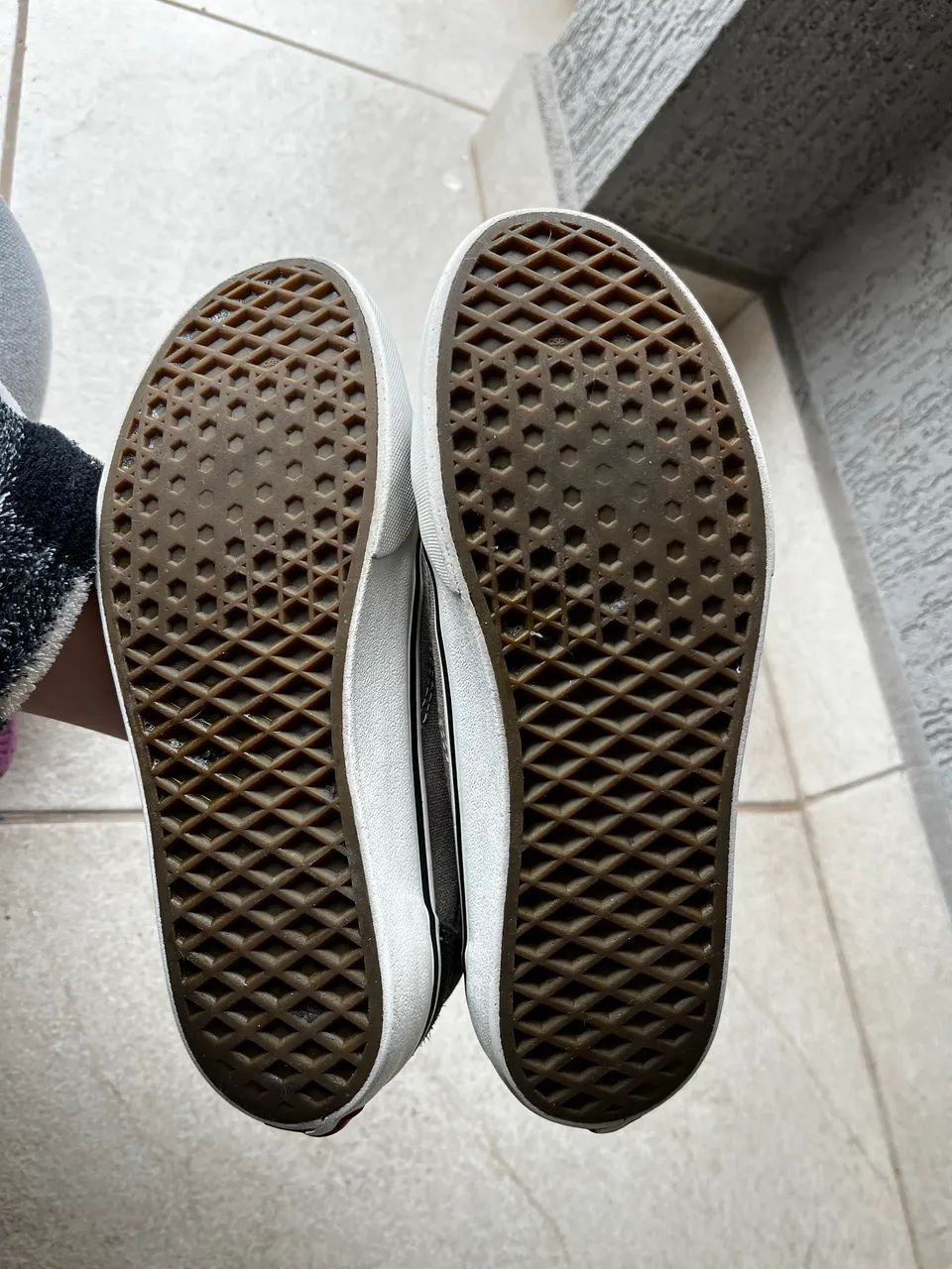 Tênis Vans Old Skool Preto e Cinza - 37  - Foto 3