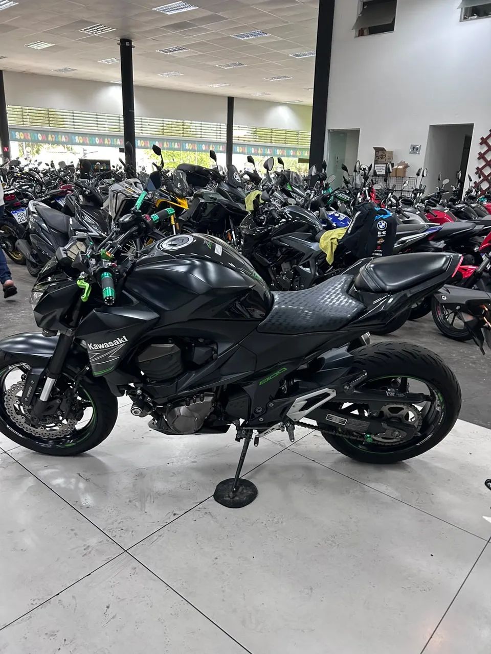 KAWASAKI Z800 ABS - Foto 5