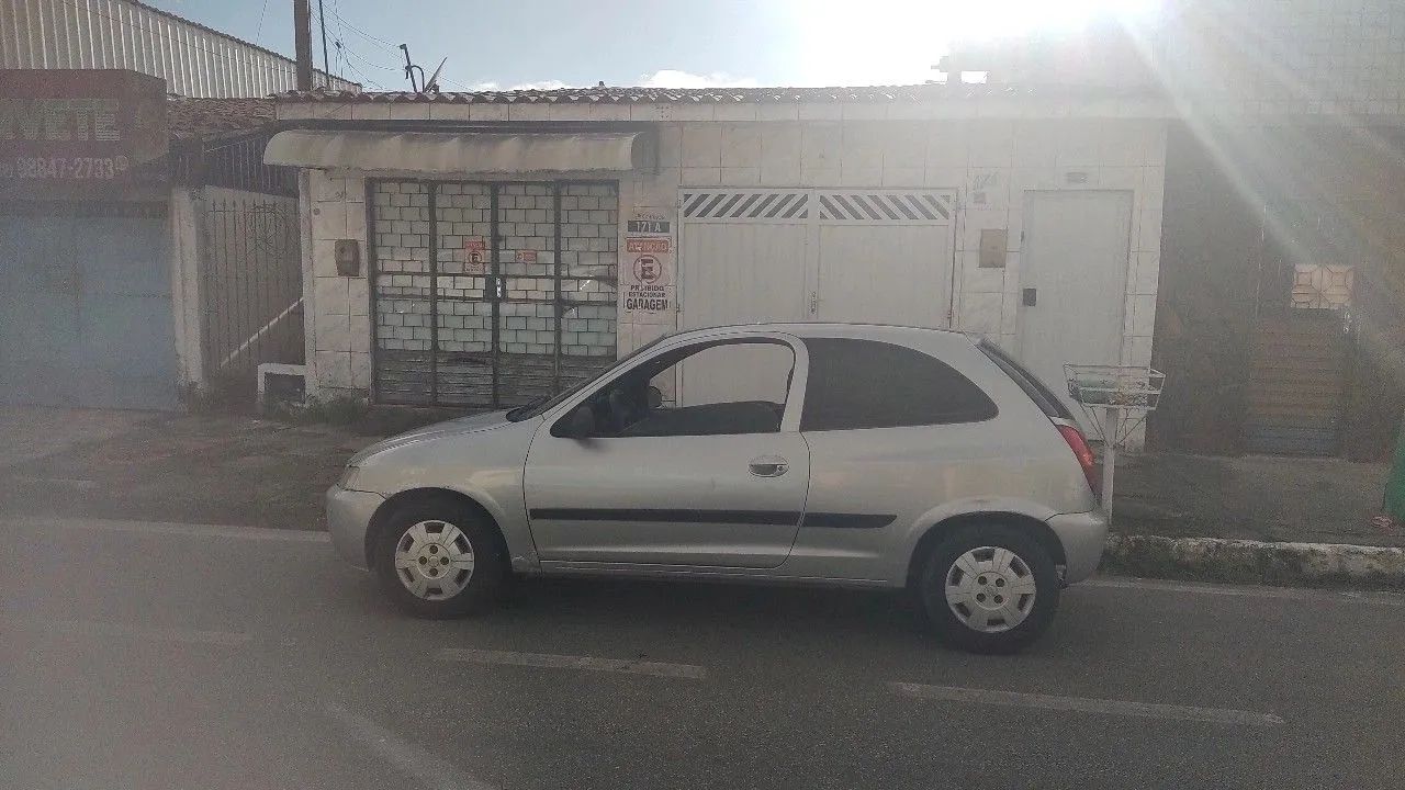 Vende-se 2 CASAS prox Bomba do Gonzaga 