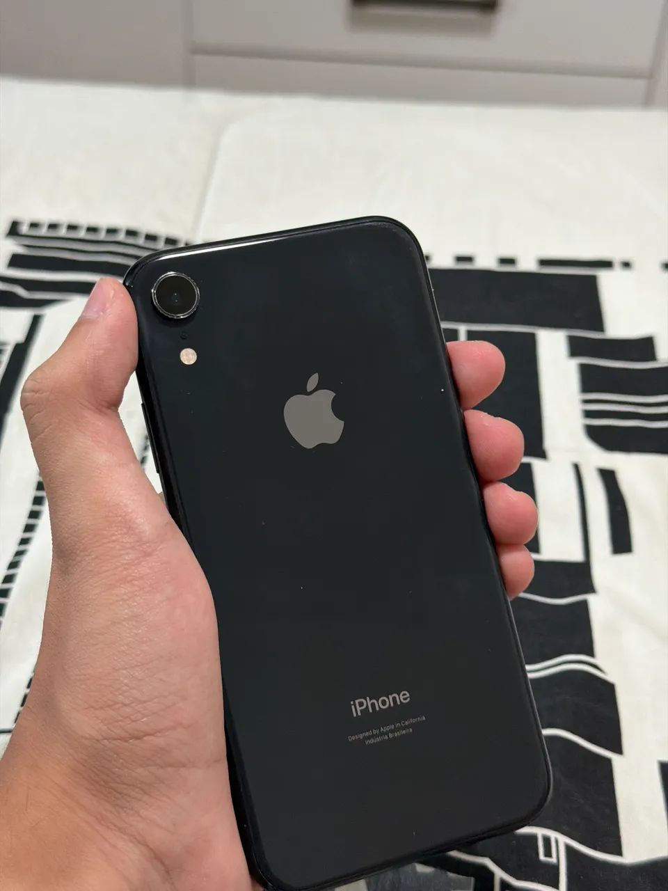 iPhone XR (usado) perfeito estado - Foto 2