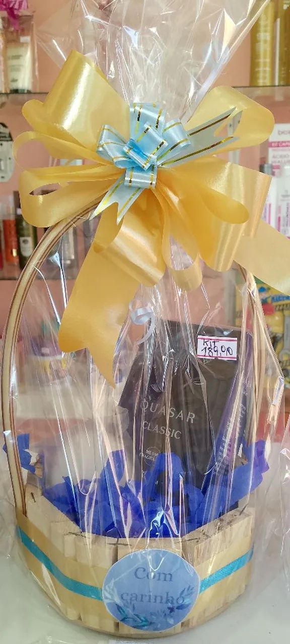 Kit perfume quasar Classic + sabonete Clash