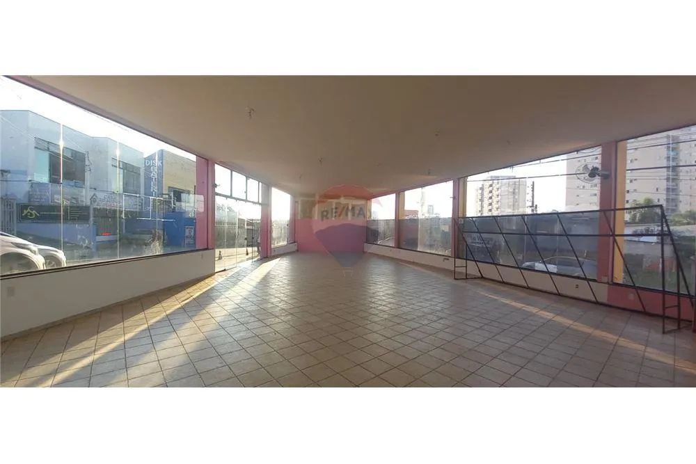 SALÃO COMERCIAL CENTRO DE MONTE MOR