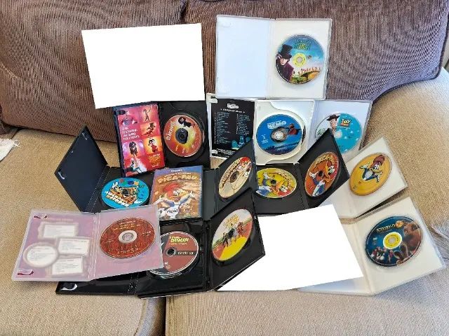 13 DVDs infantis originais em ótimo estado - Foto 3