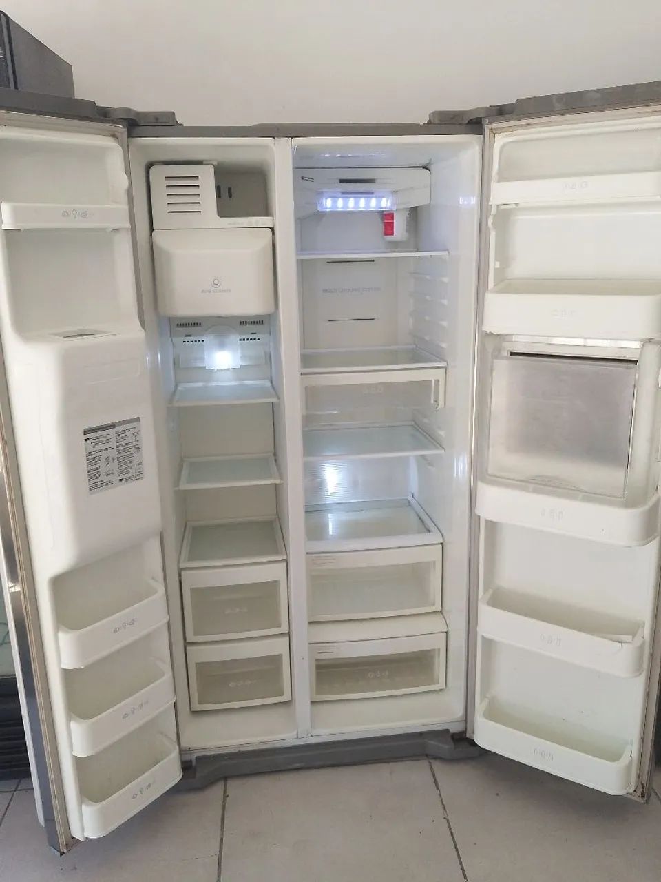 Side by side LG 520L  - Foto 2