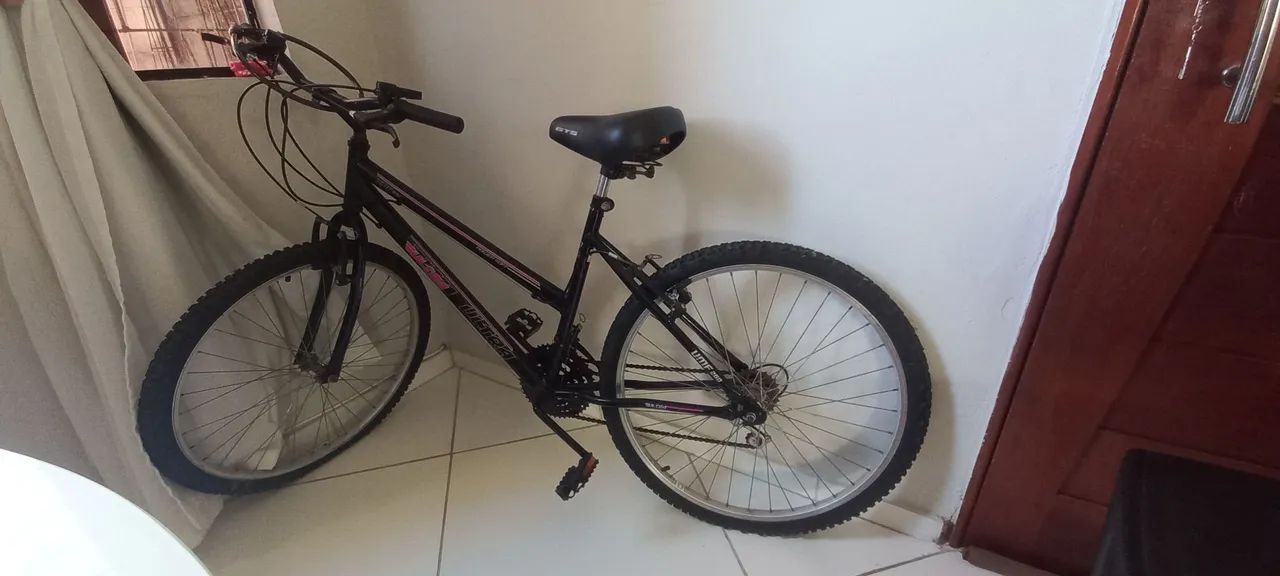 Bicicleta 18 marchas (pouco usada) - Foto 4