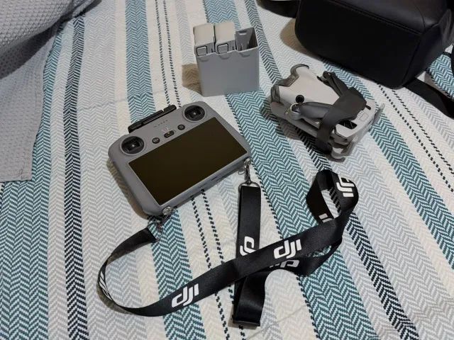 Drone Dji Mini 4 Pro Fly More Combo (dji Rc 2) - Foto 3