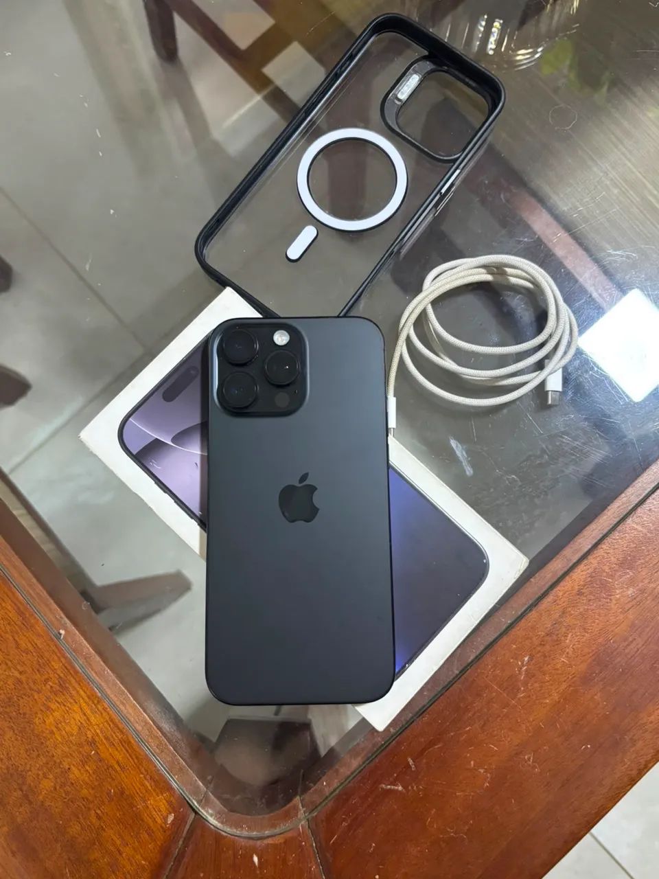 iPhone 16 Pro Max - Foto 2