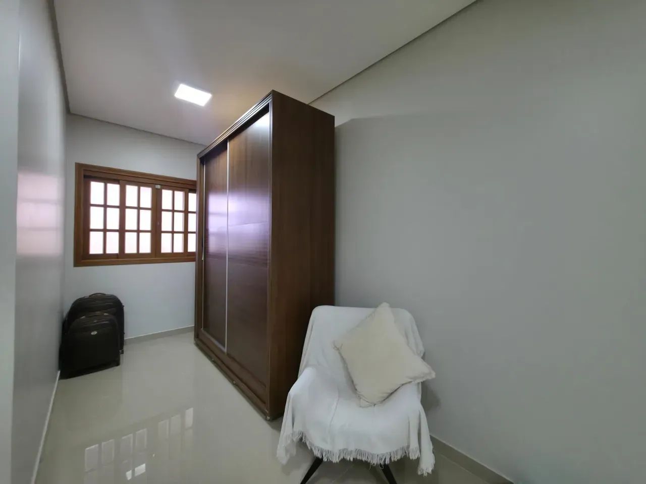 Vendo uma Casa no Aponiã - Foto 5