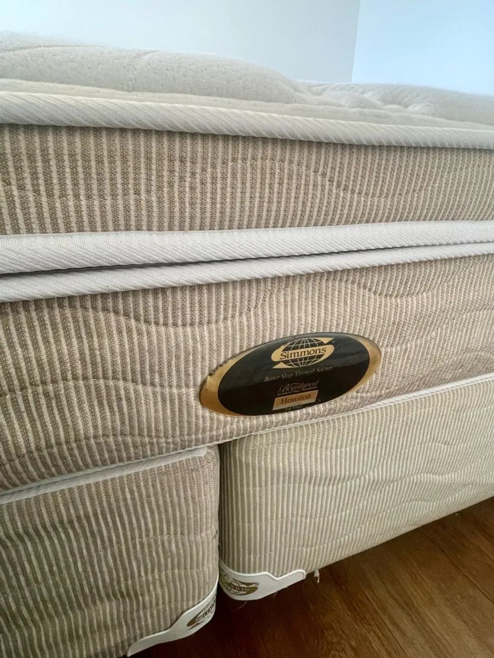 Cama box Simmons super king 