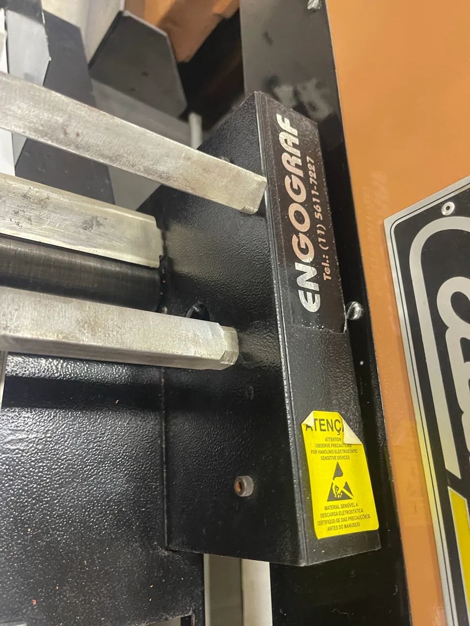Micro Serrilhadeira engograf 40 boca  - Foto 4