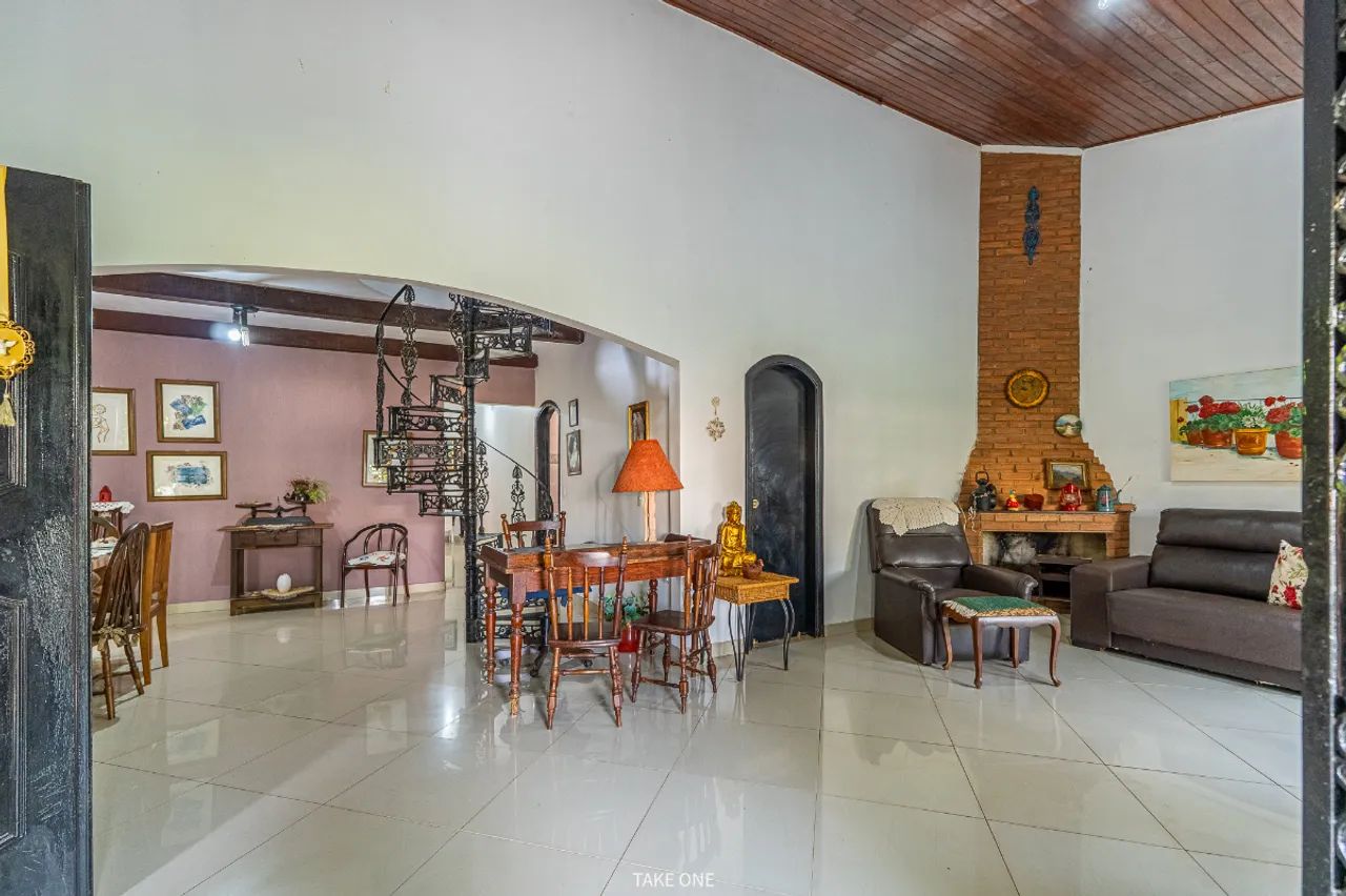 Casa para venda em Jardim Chapadão com 3 quartos, sendo 3 suítes, 293m² - Foto 5