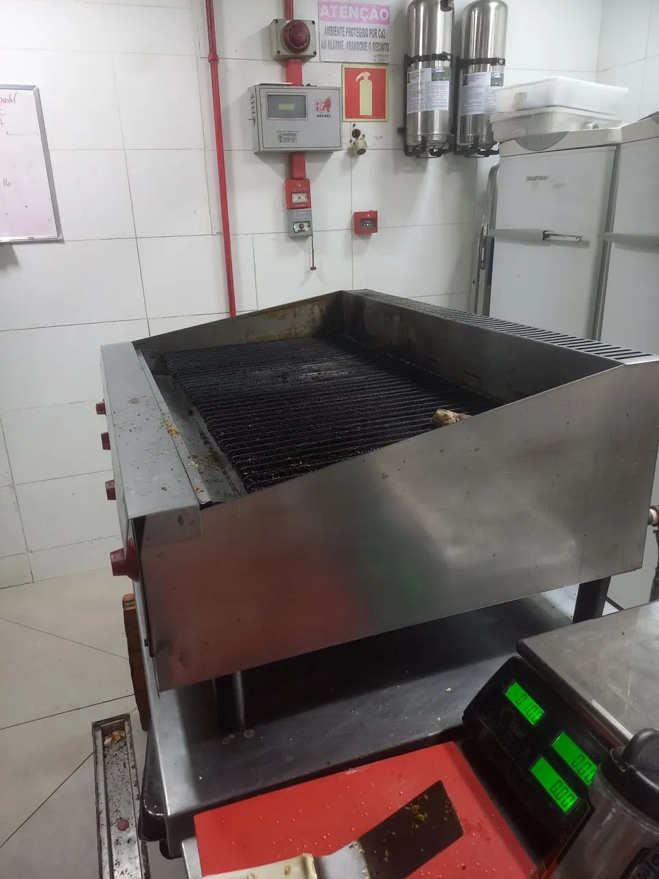 Broiler croydon bem conservada preço ótimo  - Foto 3