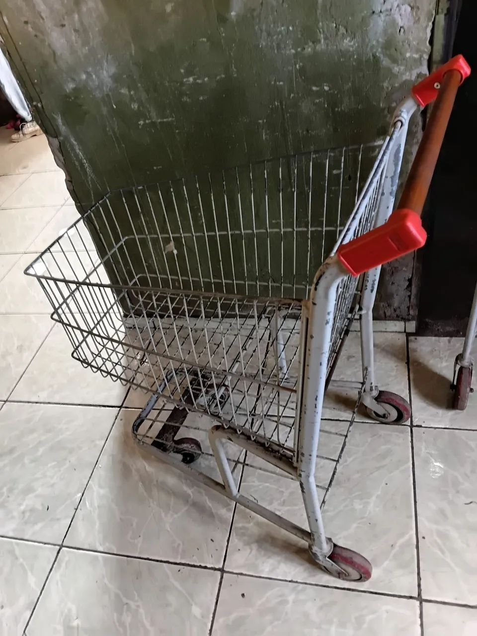 Carrinhos de supermercado  - Foto 2