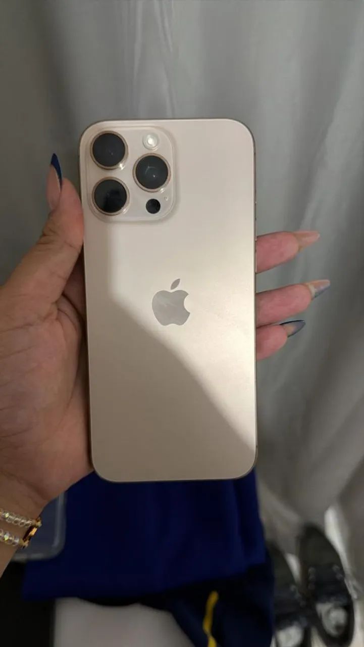 IPHONE 16 PRO MAX  - Foto 2