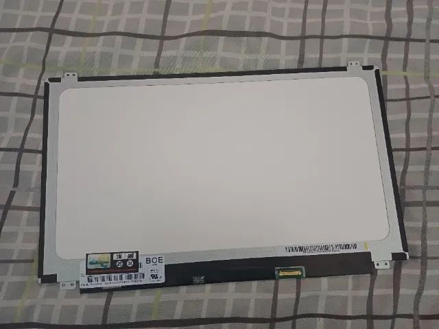 Vendo Tela Para Notbook B.O.E Resolução hd 1366x768 Para Notbooks De 15.6 Polegadas Usado  - Foto 3
